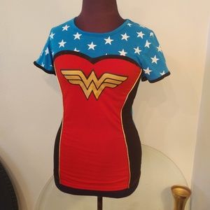 Wonder Woman DC Comics Ladies T Shirt Small